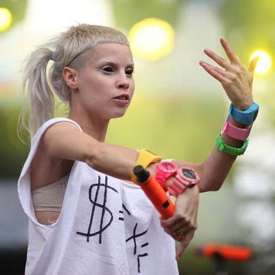 yolandi visser net worth|Yolandi Visser 2024: Boyfriend, net worth, tattoos,。